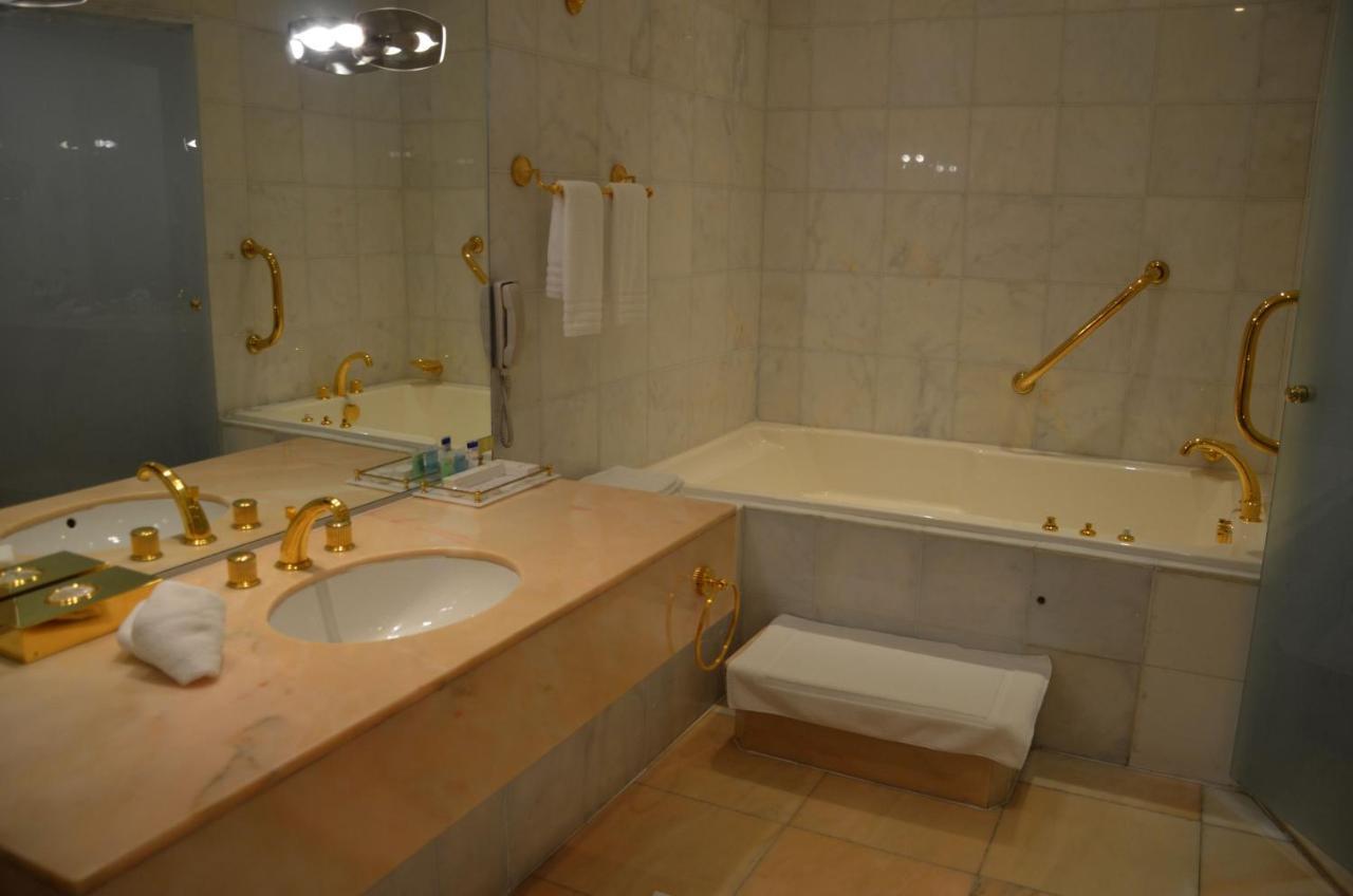 Le Meridien Al Hada Luaran gambar