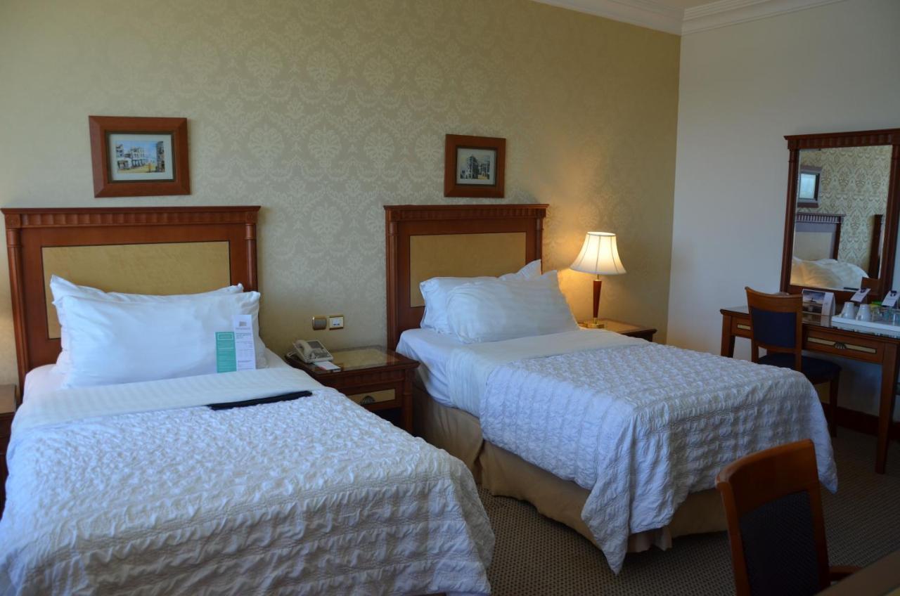 Le Meridien Al Hada Luaran gambar